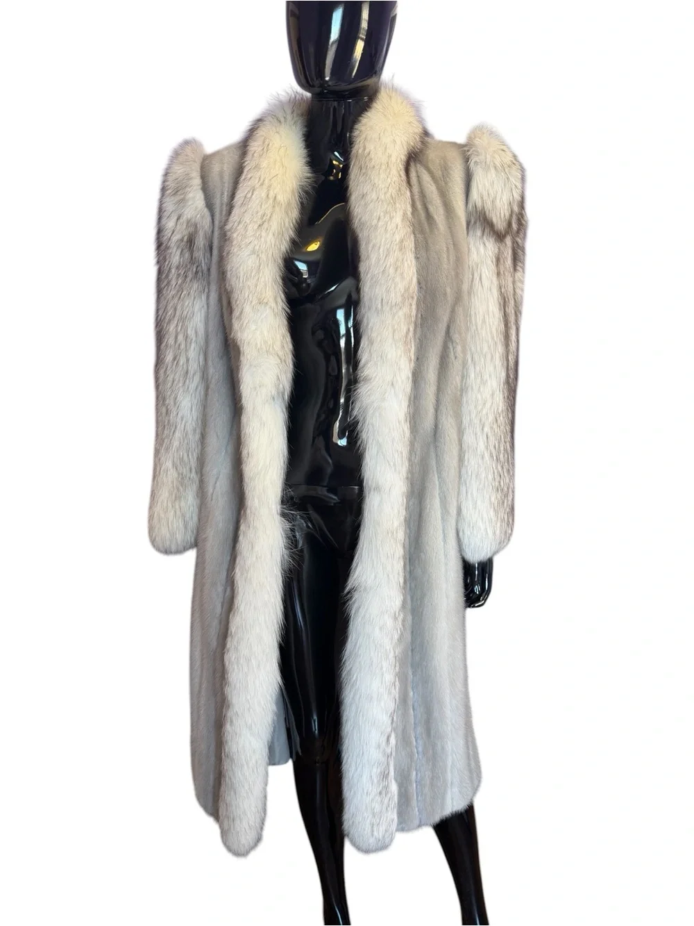 Luxury Women's Long silver sapphire blue fox Fur Coat - Light Gray - Picture 7 of 17